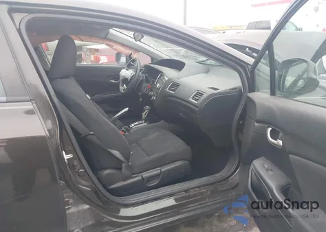 2013 Honda Civic Hf z USA, uszkodzony, nr VIN 2HGFB2F60DH559126